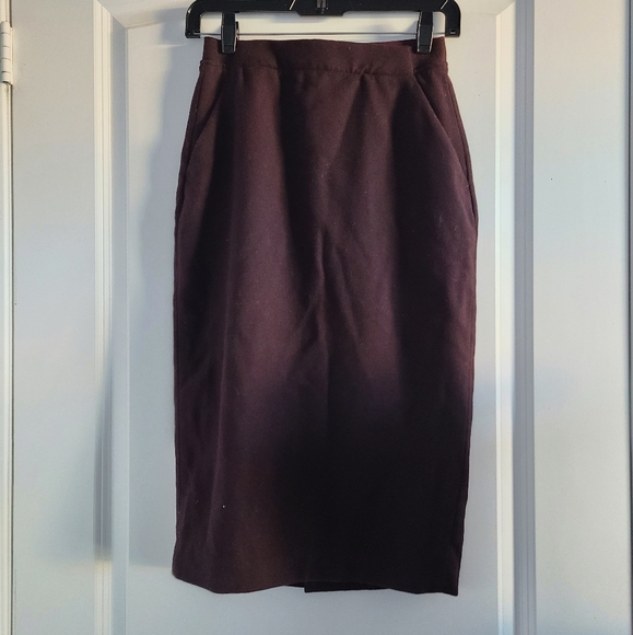 UNIQLO Elegant Dark Brown Women's Skirt Size Extra-Small - Picture 1 of 7